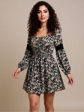Princess Vera Wang Floral Long Sleeve Dress - Size L
